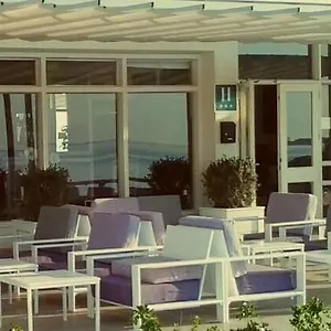 https://hotel-rosamar.topcostabravahotels.com